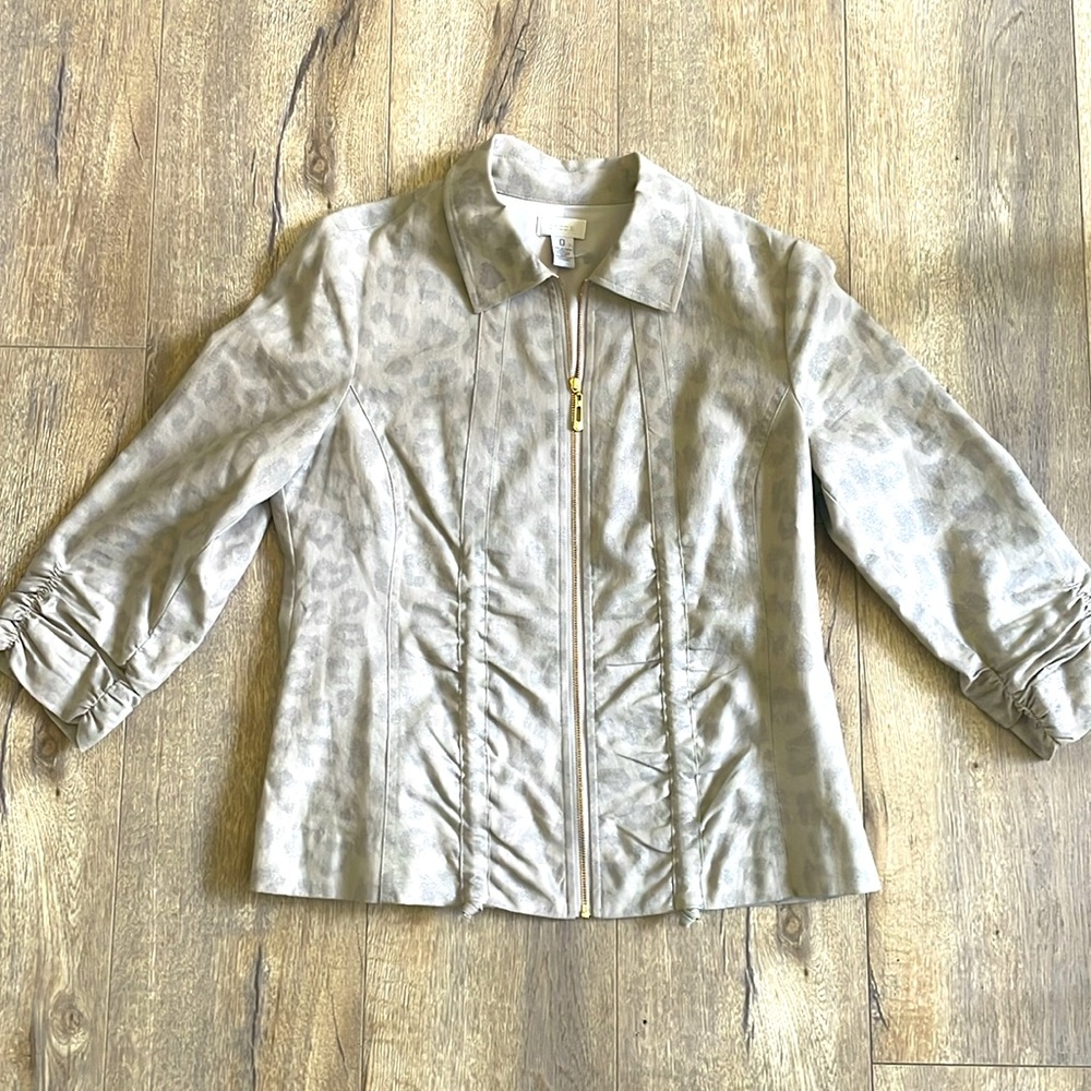 Chicos pale animal print jacket size small Chicos size 0